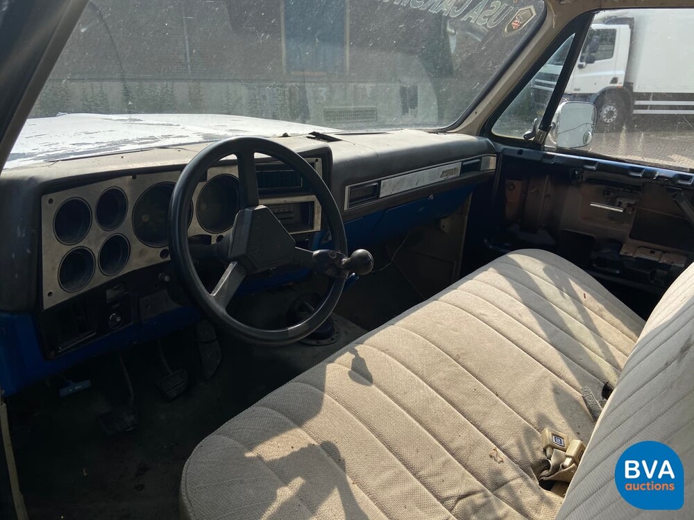 G.M.C. Sierra Classic 1500 Monster Truck 6.2 Diesel.