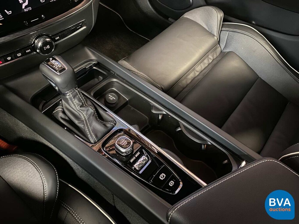 Volvo S60 T5 Intro Edition 250pk 2019, ZF-843-T