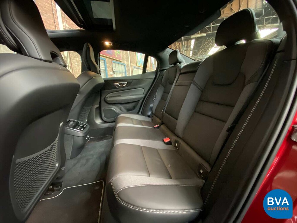 Volvo S60 T5 Intro Edition 250pk 2019, ZF-843-T