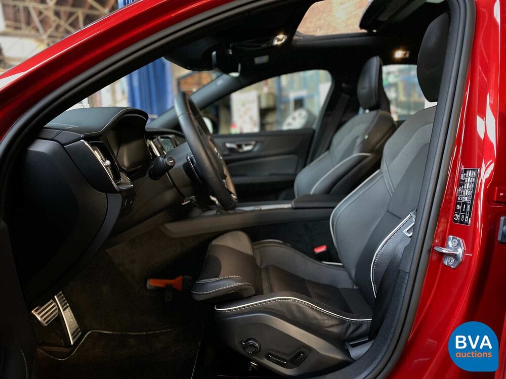 Volvo S60 T5 Intro Edition 250pk 2019, ZF-843-T