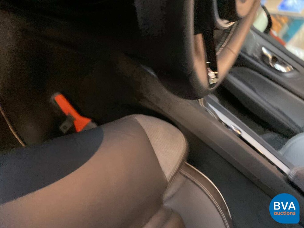 Volvo S60 T5 Intro Edition 250pk 2019, ZF-843-T