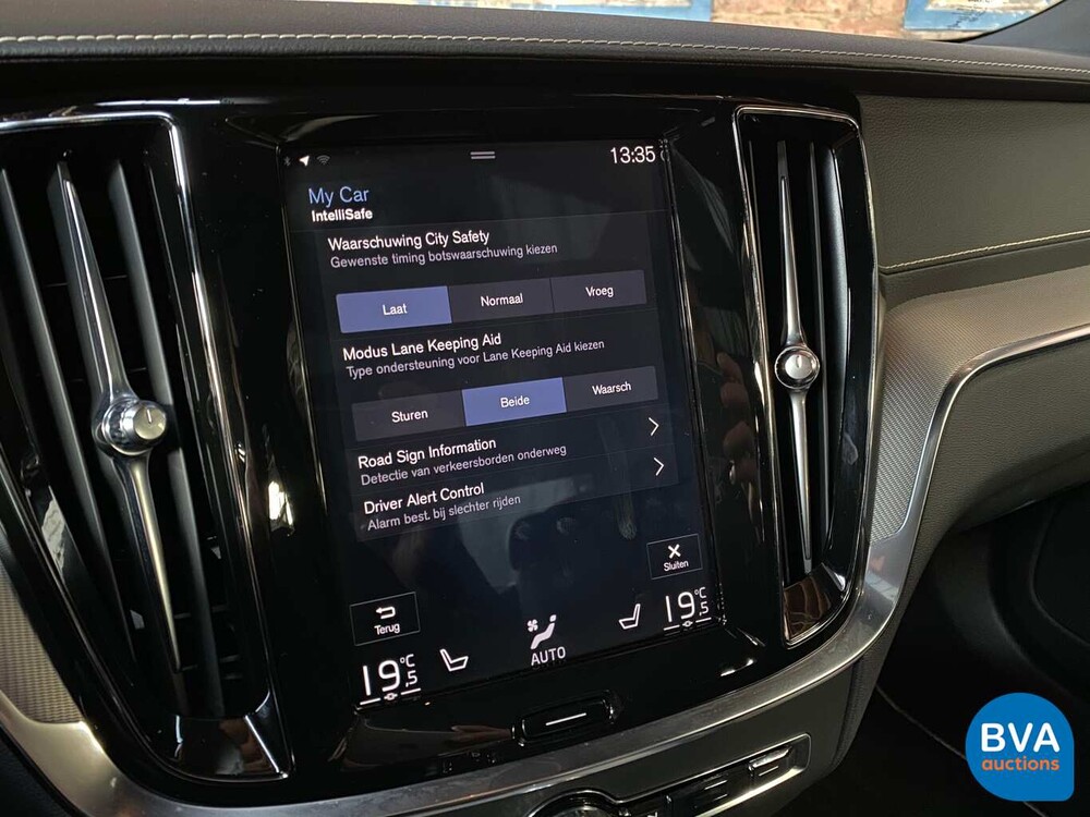 Volvo S60 T5 Intro Edition 250pk 2019, ZF-843-T