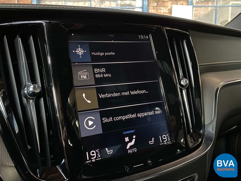 Volvo S60 T5 Intro Edition 250pk 2019, ZF-843-T