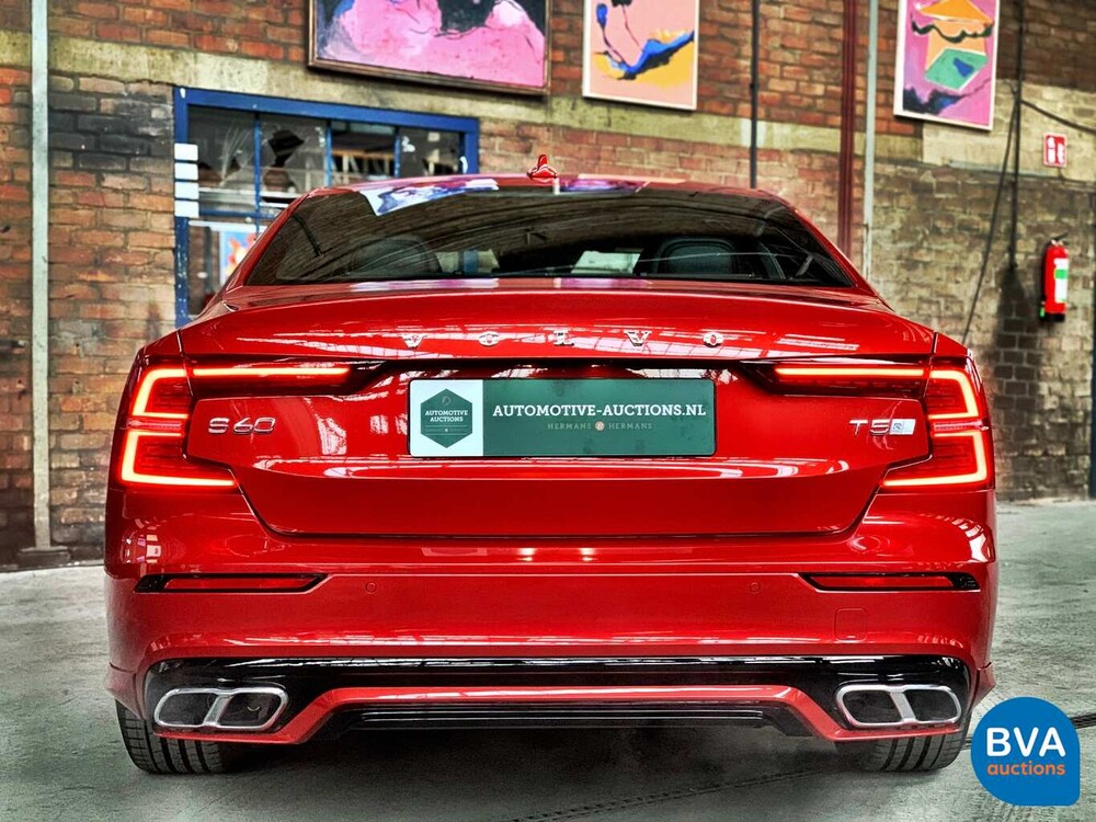 Volvo S60 T5 Intro Edition 250pk 2019, ZF-843-T