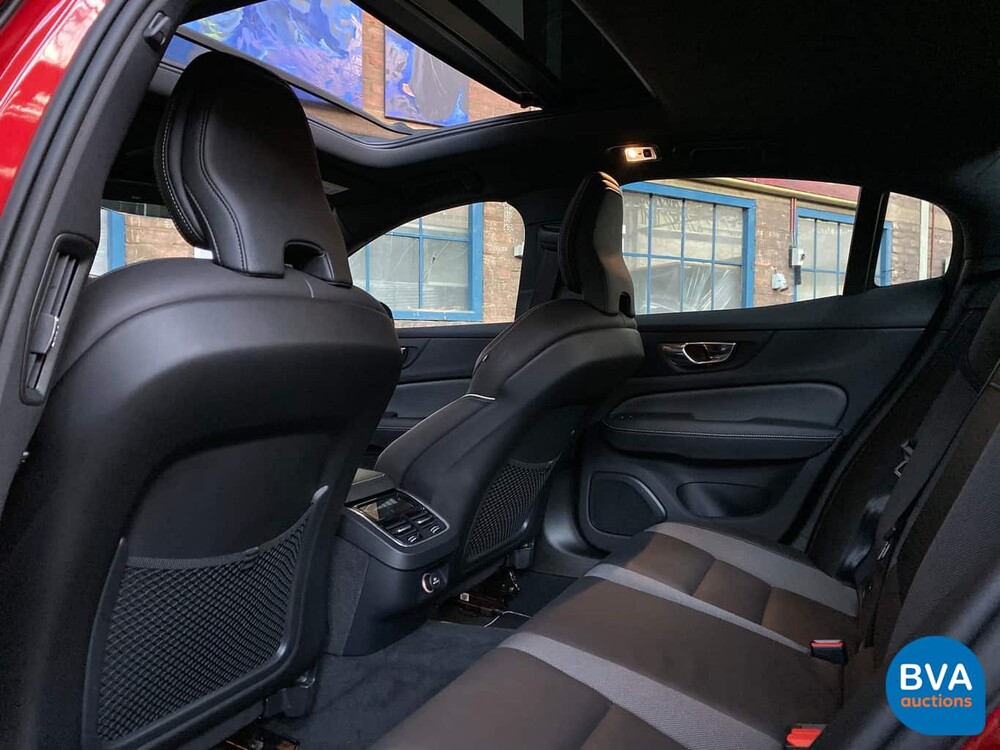 Volvo S60 T5 Intro Edition 250pk 2019, ZF-843-T