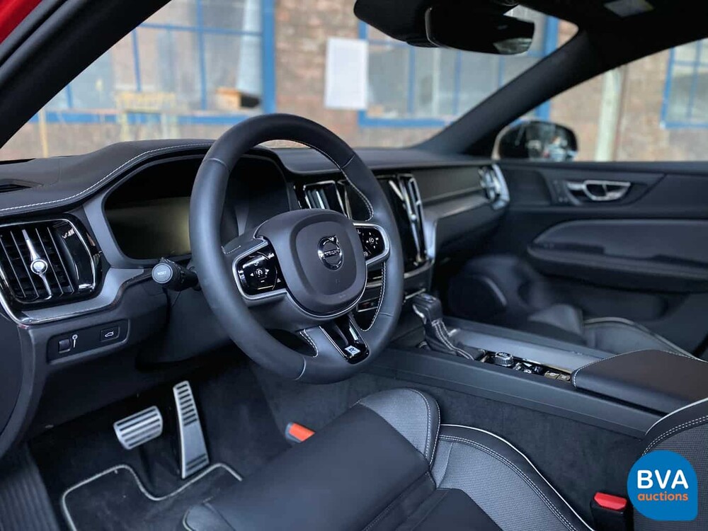 Volvo S60 T5 Intro Edition 250pk 2019, ZF-843-T