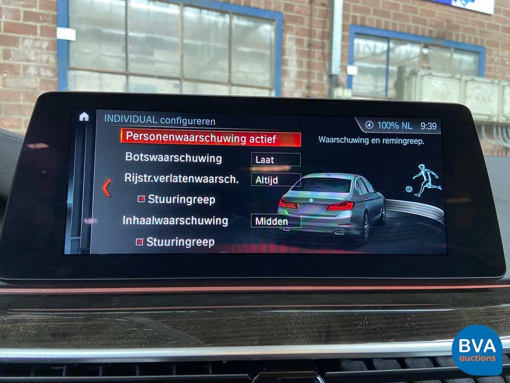 BMW 530d xDrive Luxury Line 265pk 2016 5-Serie, SG-223-J