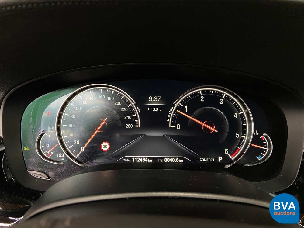 BMW 530d xDrive Luxury Line 265pk 2016 5-Serie, SG-223-J