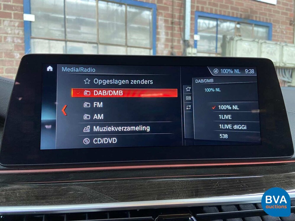 BMW 530d xDrive Luxury Line 265pk 2016 5-Serie, SG-223-J