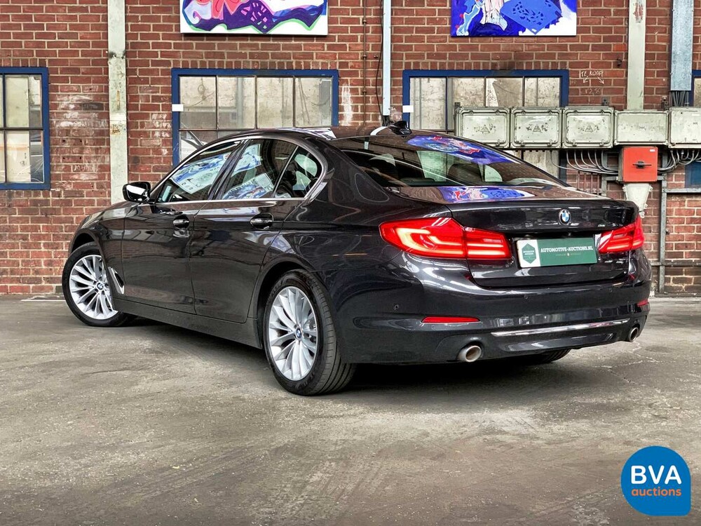 BMW 530d xDrive Luxury Line 265pk 2016 5-Serie, SG-223-J