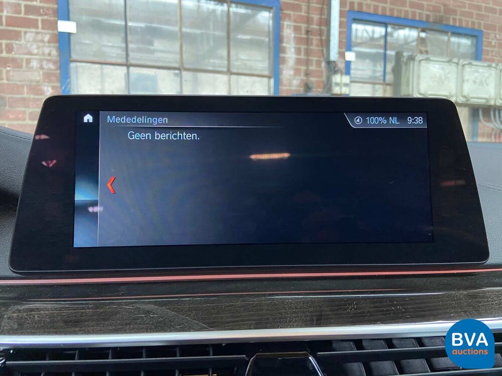 BMW 530d xDrive Luxury Line 265pk 2016 5-Serie, SG-223-J