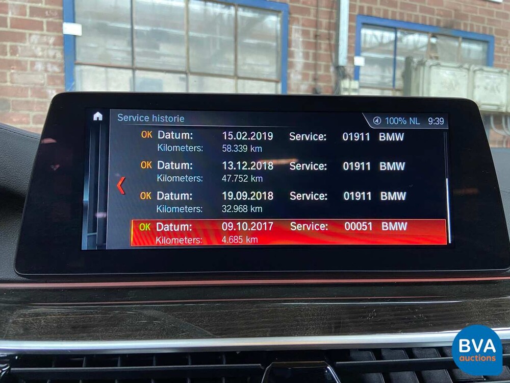 BMW 530d xDrive Luxury Line 265pk 2016 5-Serie, SG-223-J