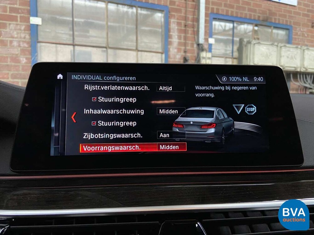 BMW 530d xDrive Luxury Line 265pk 2016 5-Serie, SG-223-J