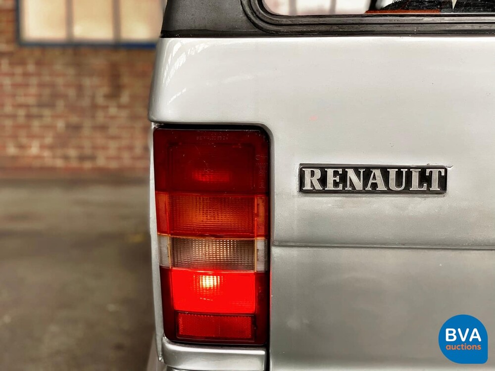 Renault Espace 2.0 J11 Phase I J11 107pk 1986, 82-RGL-3