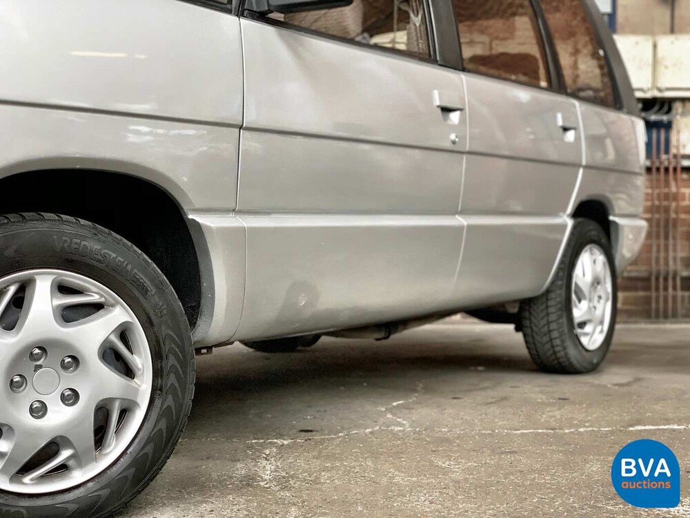 Renault Espace 2.0 J11 Phase I J11 107pk 1986, 82-RGL-3