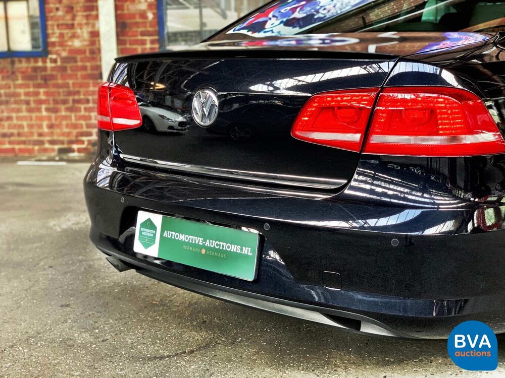 Volkswagen Passat 1.6 TDI BlueMotion Executive Edition 105pk 2014, 6-XHD-60