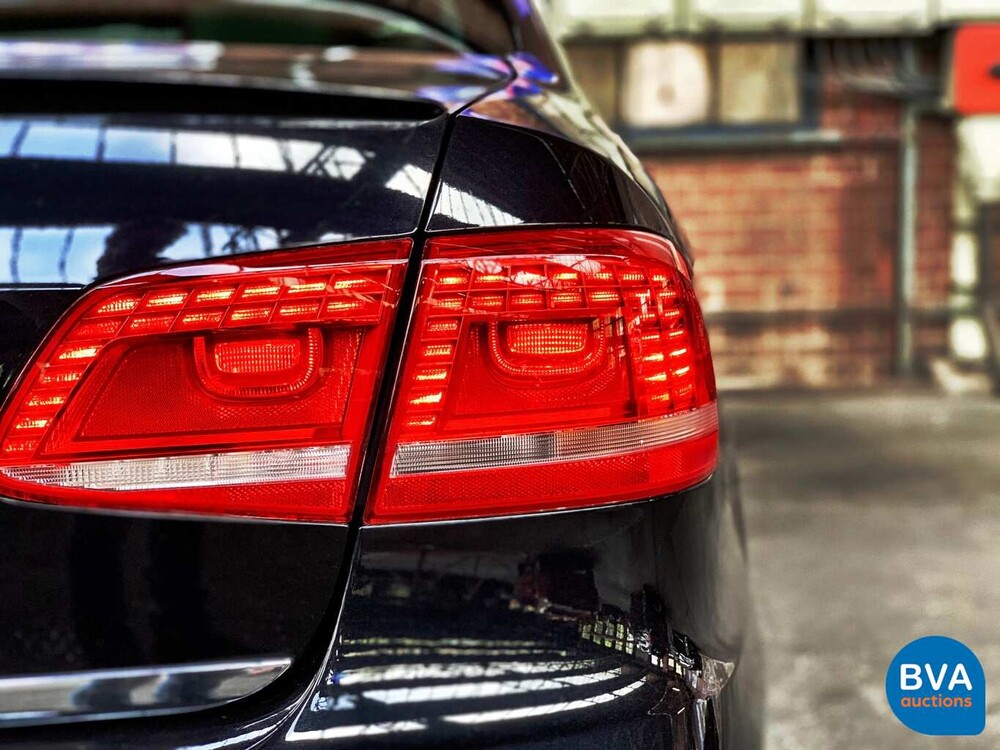 Volkswagen Passat 1.6 TDI BlueMotion Executive Edition 105pk 2014, 6-XHD-60