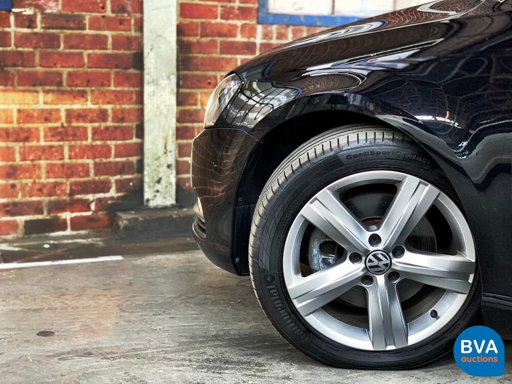 Volkswagen Passat 1.6 TDI BlueMotion Executive Edition 105pk 2014, 6-XHD-60