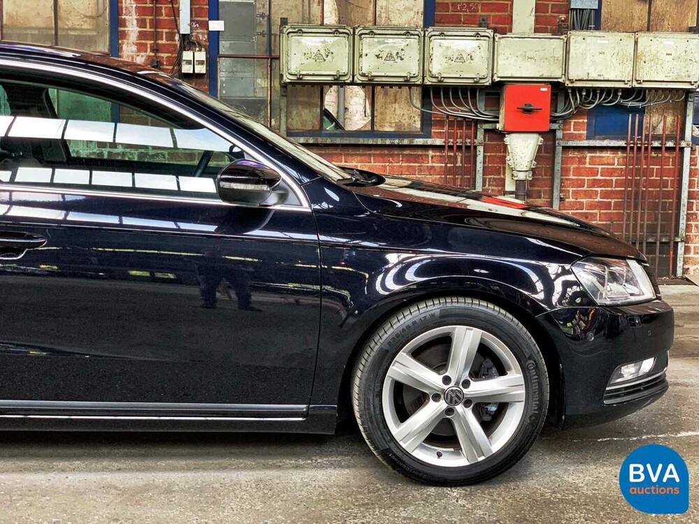 Volkswagen Passat 1.6 TDI BlueMotion Executive Edition 105pk 2014, 6-XHD-60