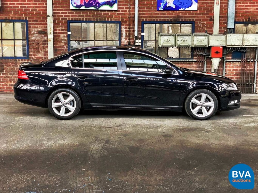 Volkswagen Passat 1.6 TDI BlueMotion Executive Edition 105pk 2014, 6-XHD-60