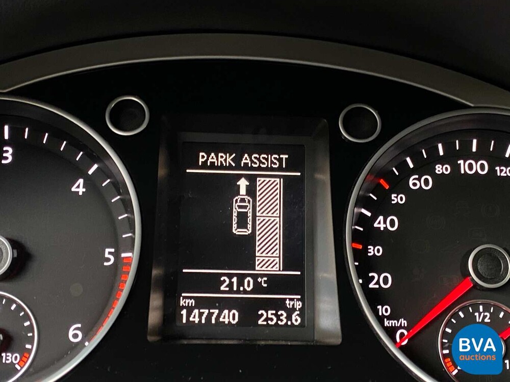 Volkswagen Passat 1.6 TDI BlueMotion Executive Edition 105pk 2014, 6-XHD-60