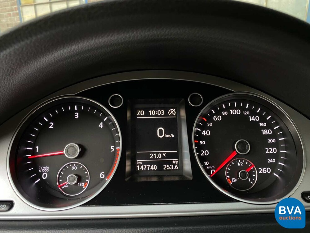 Volkswagen Passat 1.6 TDI BlueMotion Executive Edition 105pk 2014, 6-XHD-60