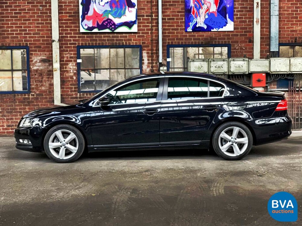 Volkswagen Passat 1.6 TDI BlueMotion Executive Edition 105pk 2014, 6-XHD-60