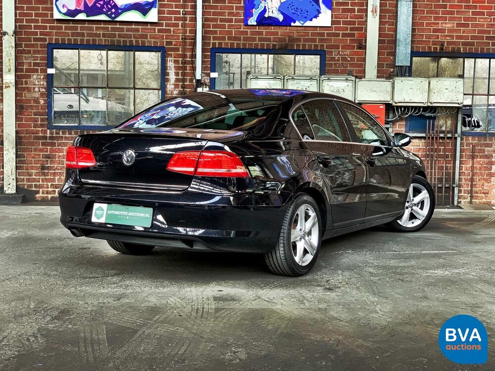 Volkswagen Passat 1.6 TDI BlueMotion Executive Edition 105pk 2014, 6-XHD-60