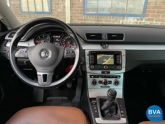 Volkswagen Passat 1.6 TDI BlueMotion Executive Edition 105pk 2014, 6-XHD-60