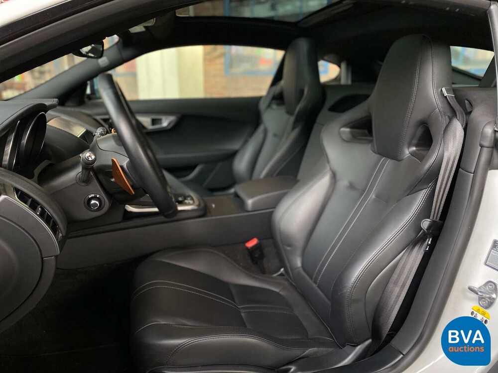 Jaguar F-Type 3.0 V6 Coupé 340pk 2017, PD-713-N