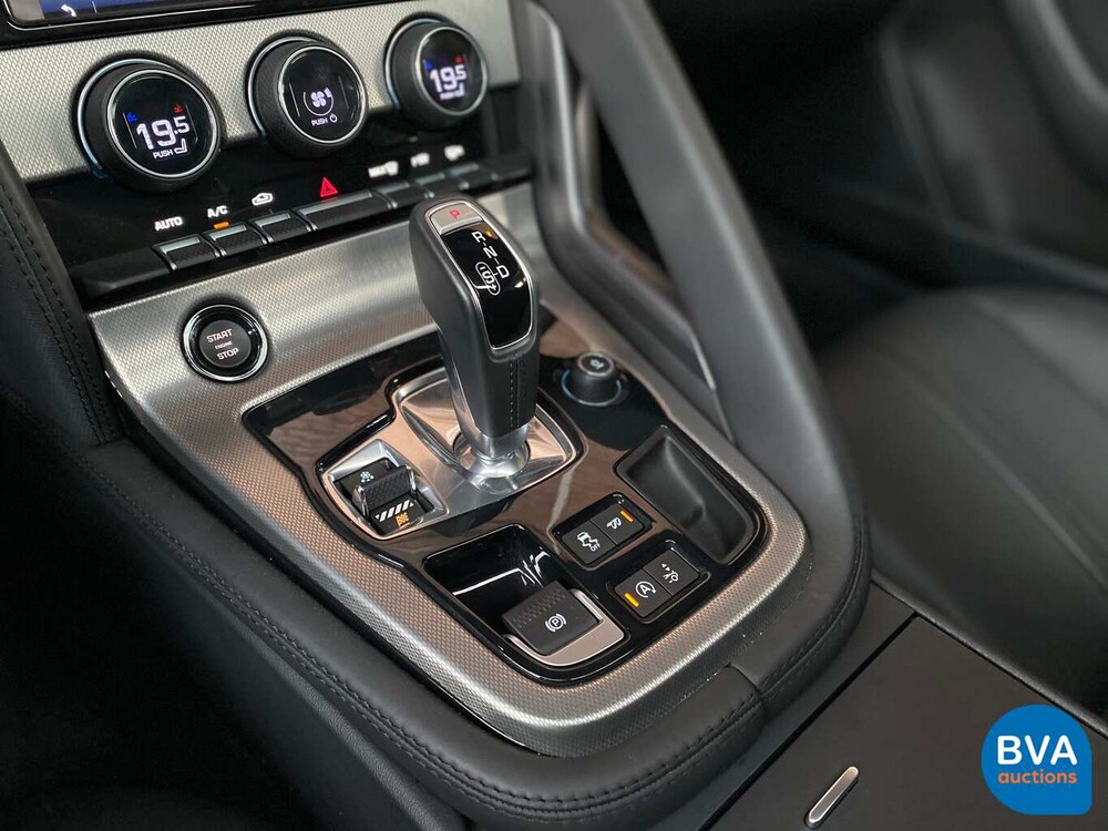 Jaguar F-Type 3.0 V6 Coupé 340pk 2017, PD-713-N