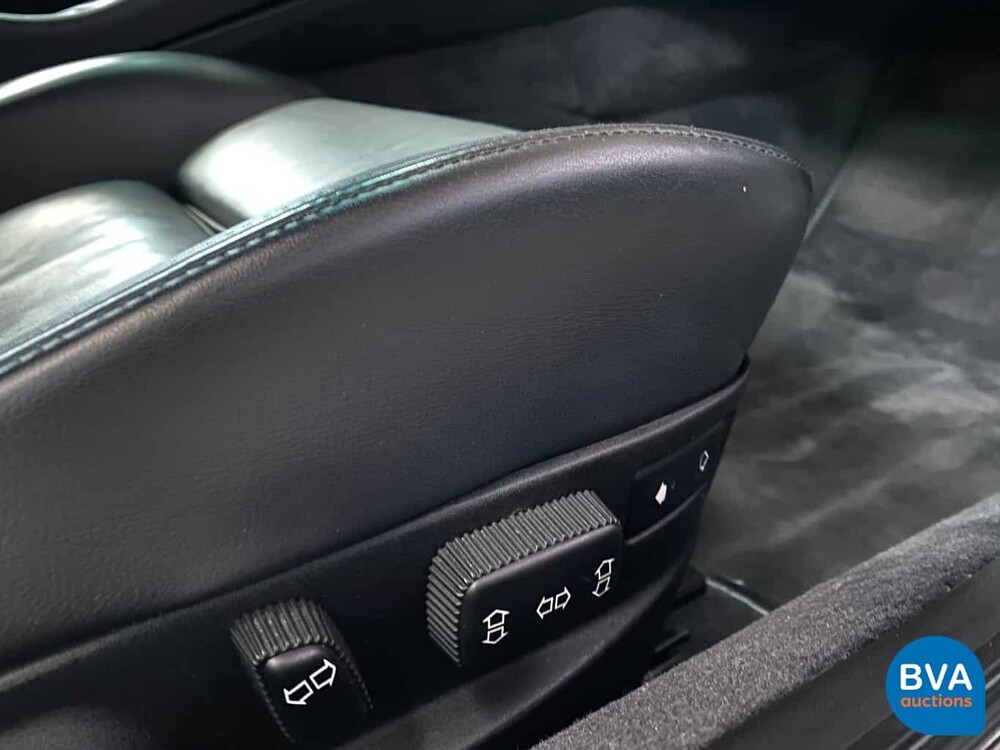 BMW 850CSi M8 5.6 V12 1993 Sterlingsilber -82.000km-