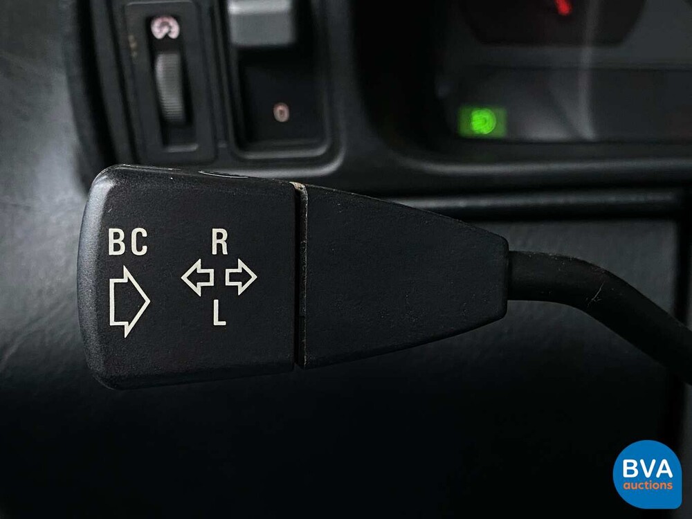 BMW 850CSi M8 5.6 V12 1993 Sterlingsilber -82.000km-