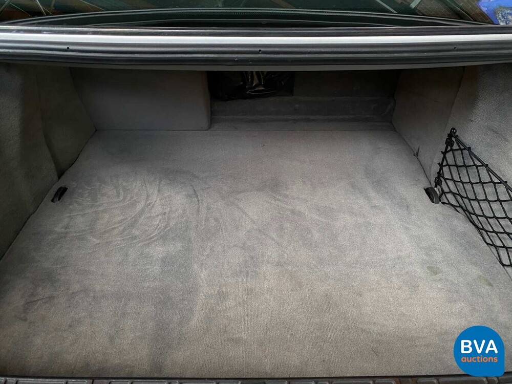 BMW 850CSi M8 5.6 V12 1993 Sterlingsilber -82.000km-