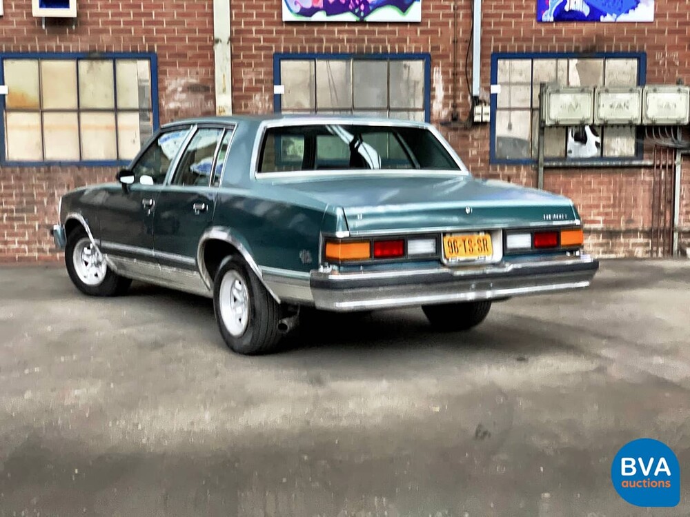 Chevrolet Malibu 4.3 V8 Classic 6-persoons 1981, 96-TS-SR