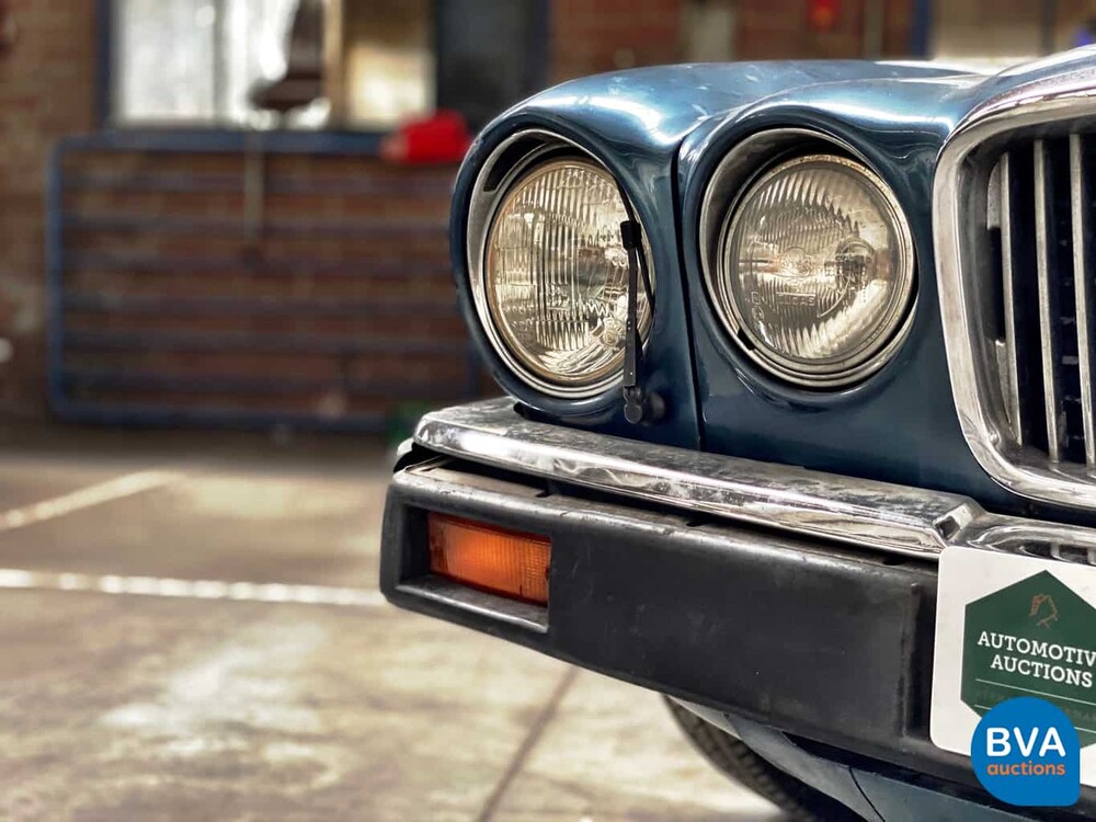 Jaguar XJ12 5.3 V12 HE 295pk 1983, 38-HK-PT