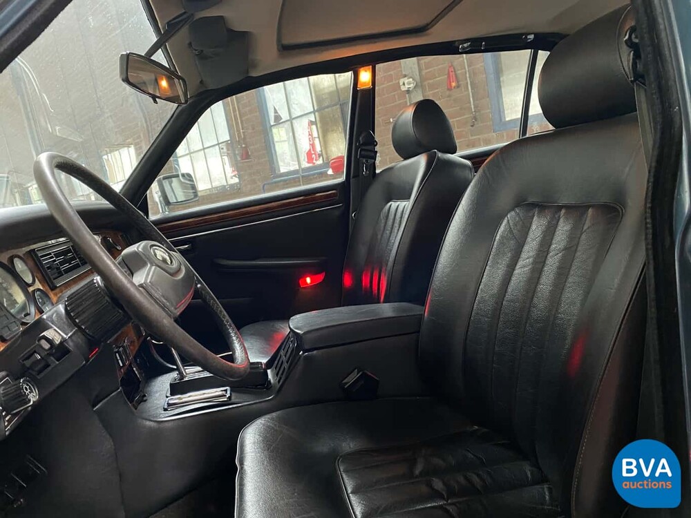 Jaguar XJ12 5.3 V12 HE 295pk 1983, 38-HK-PT