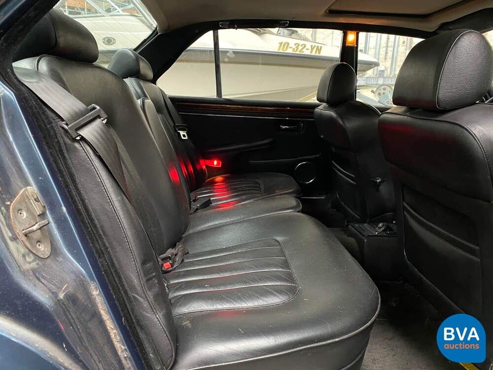 Jaguar XJ12 5.3 V12 HE 295pk 1983, 38-HK-PT