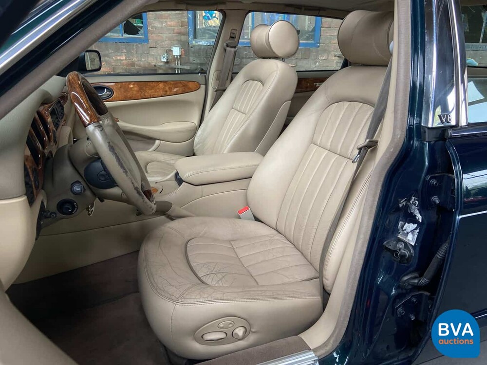 Jaguar XJ8 3.2 V8 237pk X308 2000