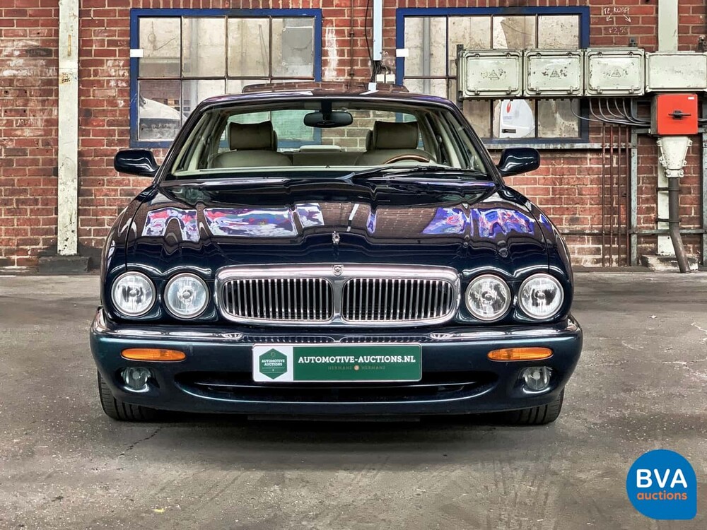 Jaguar XJ8 3.2 V8 237pk X308 2000