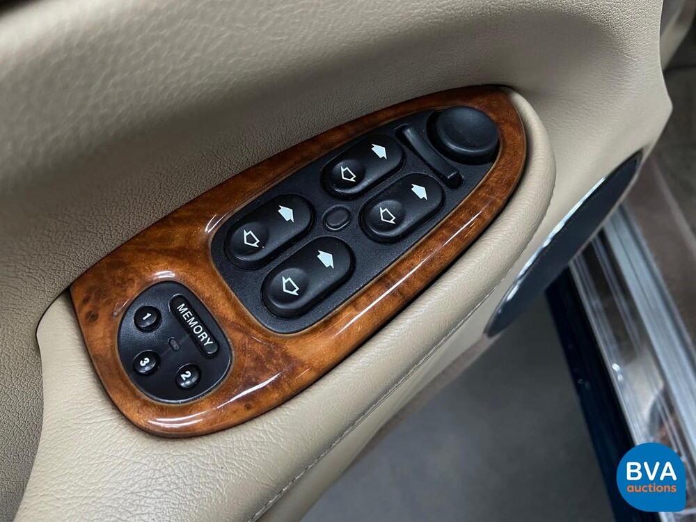 Jaguar XJ8 3.2 V8 237pk X308 2000