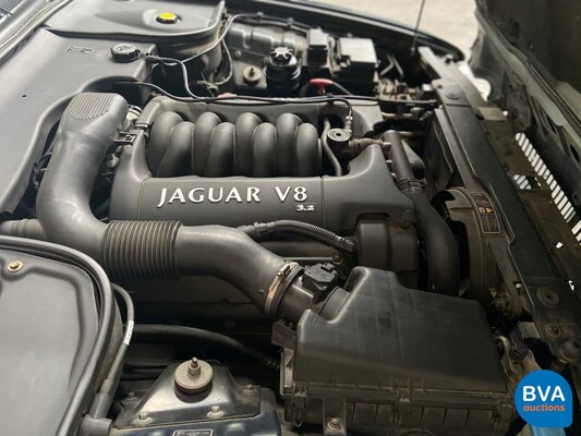 Jaguar XJ8 3.2 V8 237pk X308 2000