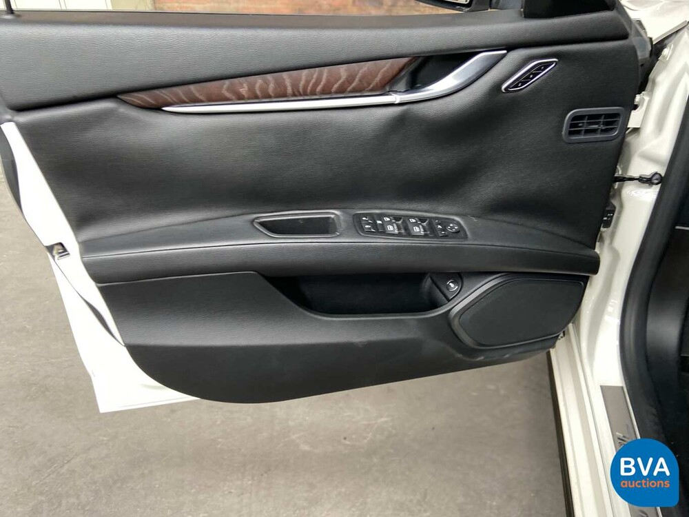 Maserati Ghibli 3.0 S Q4 410pk 2014, G-564-RZ