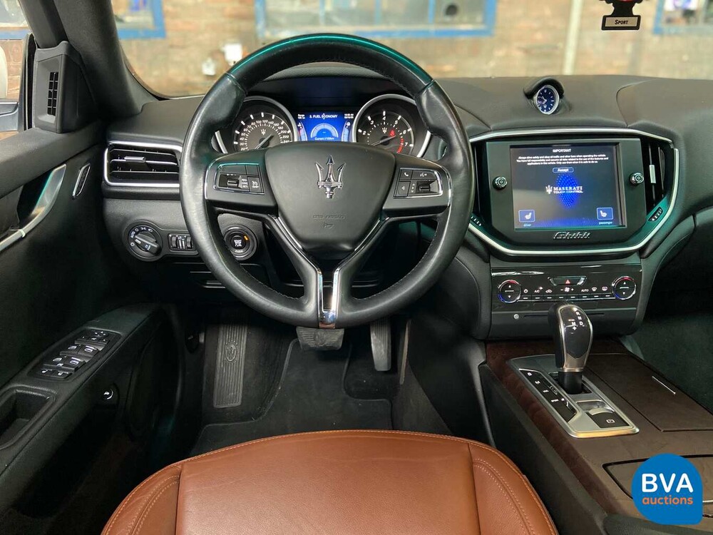 Maserati Ghibli 3.0 S Q4 410pk 2014, G-564-RZ