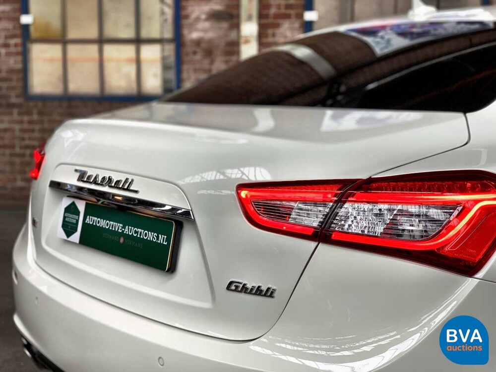 Maserati Ghibli 3.0 S Q4 410pk 2014, G-564-RZ