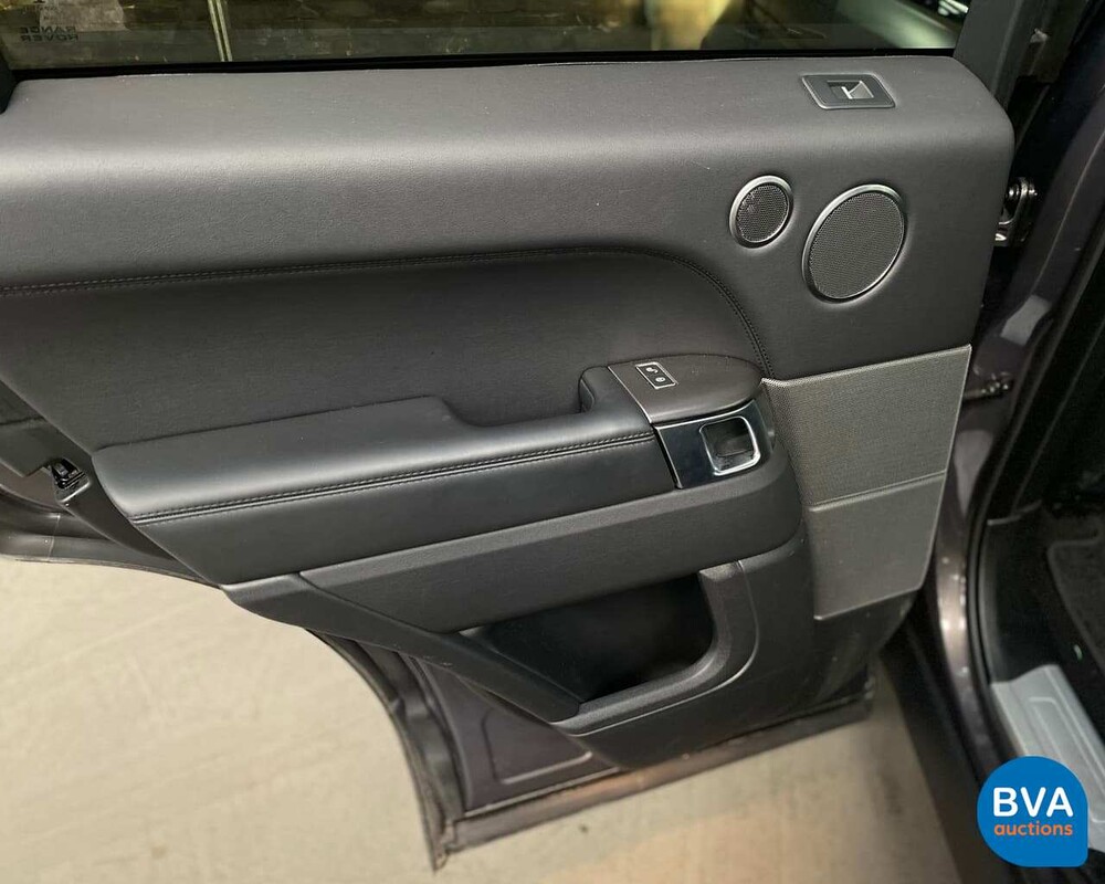 Range Rover Sport TDV6 HSE Dynamic 258pk 2016 (SVR-Style)