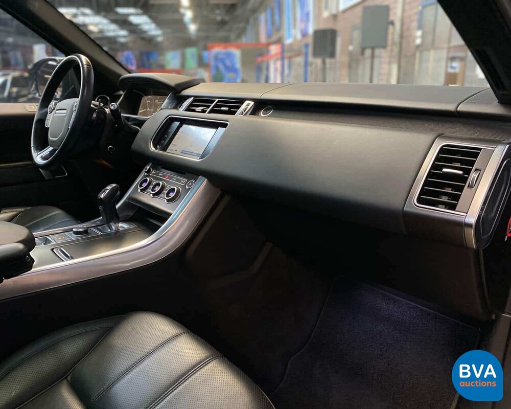 Range Rover Sport TDV6 HSE Dynamic 258pk 2016 (SVR-Style)