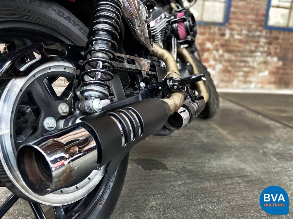 Harley Davidson Chopper XL 1200CV Roadster 2016 CAFE-RACER, 90-MJ-PP.