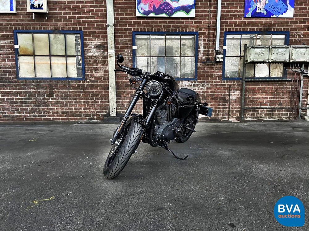 Harley Davidson Chopper XL 1200CV Roadster 2016 CAFE-RACER, 90-MJ-PP.