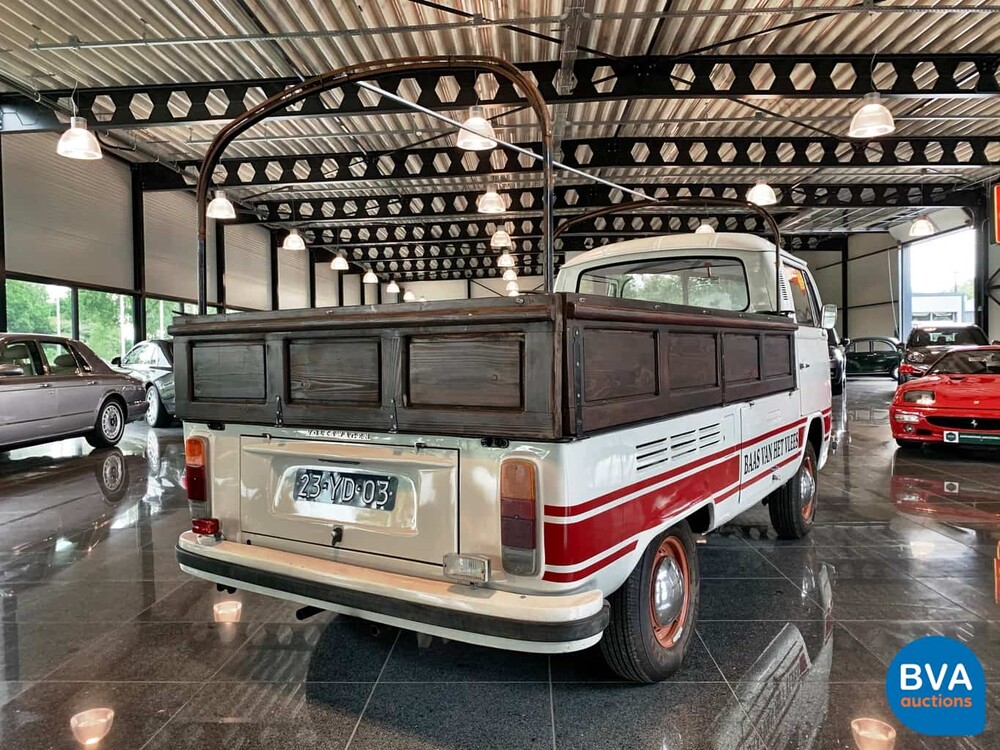 Volkswagen Foodtruck T2 1974, 23-YD-03.
